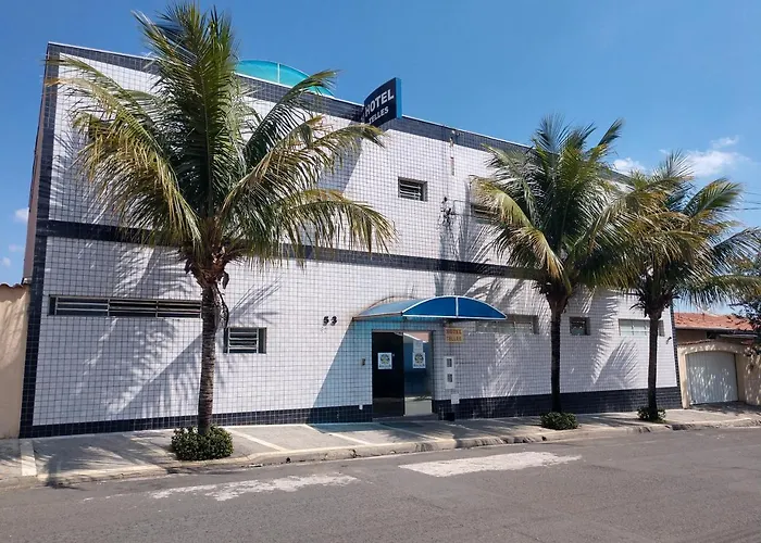 Hotel Telles