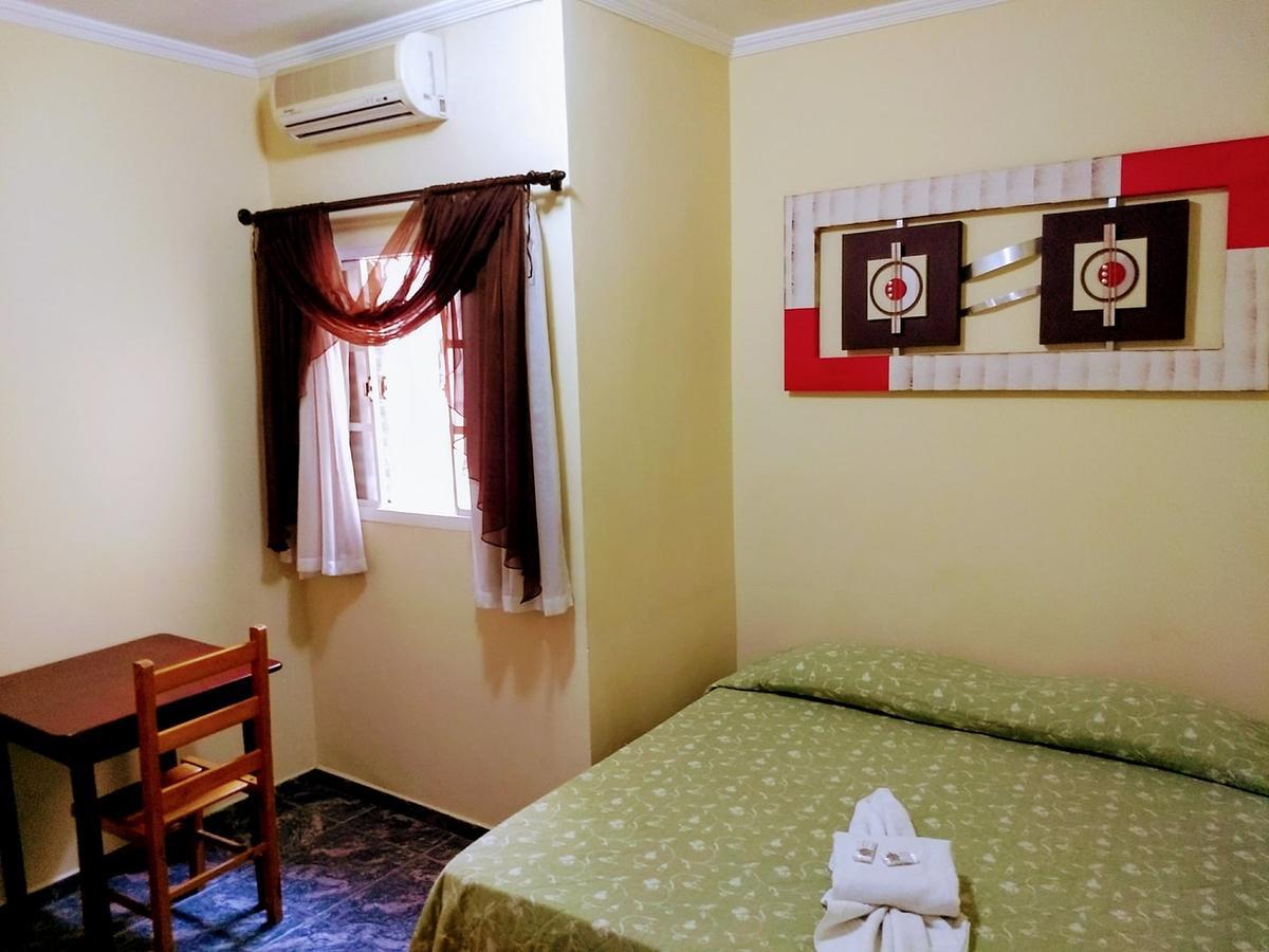 Hotel Telles 2*